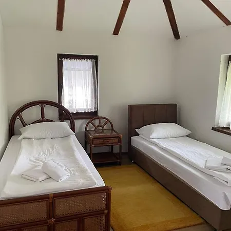 Honeymoon Homes With A River Una View Apartment